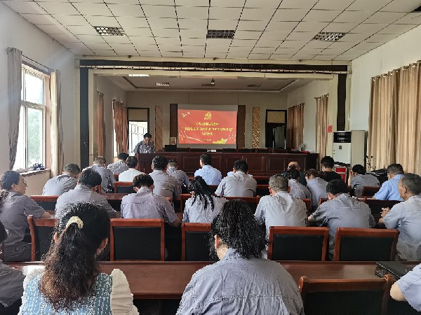 【理論宣講】級(jí)索煤礦開展“重溫黨史革命教育，助力礦井接續(xù)發(fā)展”宣講活動(dòng)