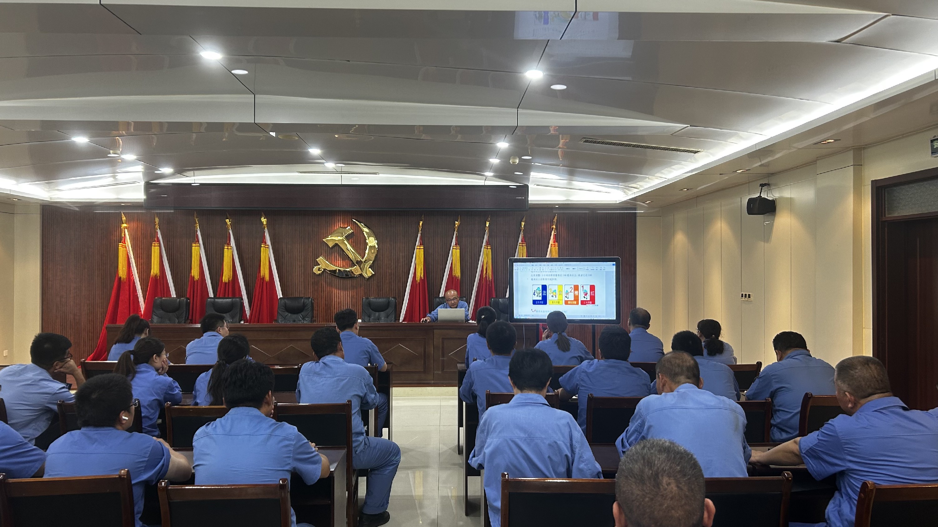 1722325944536648.jpg 1722325944536648.jpg